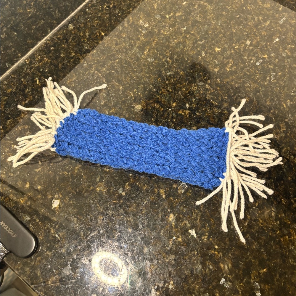 NWOT Blue and White Knitted Mug Rug Coaster